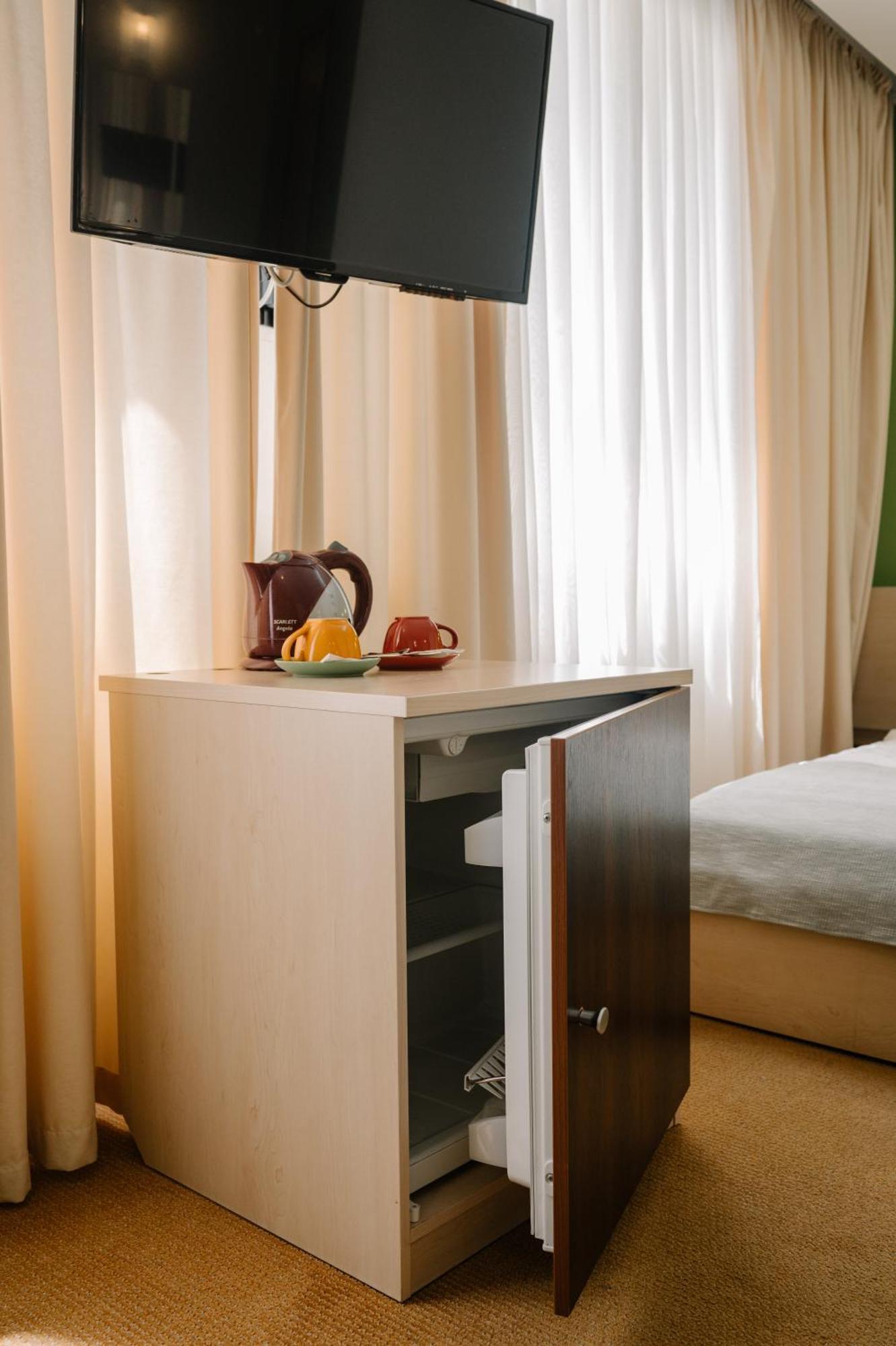 7 Days Hotel Kamyanets-Podilskyi Ngoại thất bức ảnh