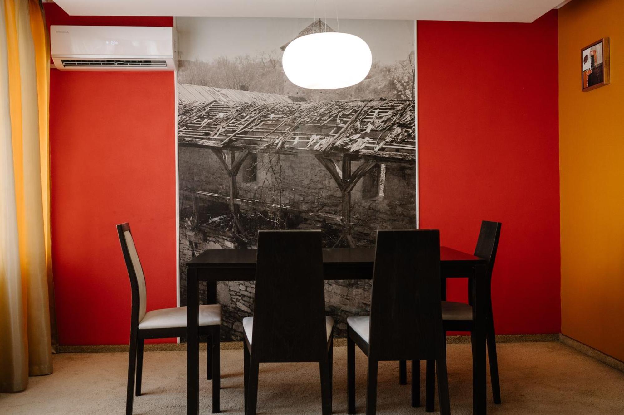 7 Days Hotel Kamyanets-Podilskyi Ngoại thất bức ảnh